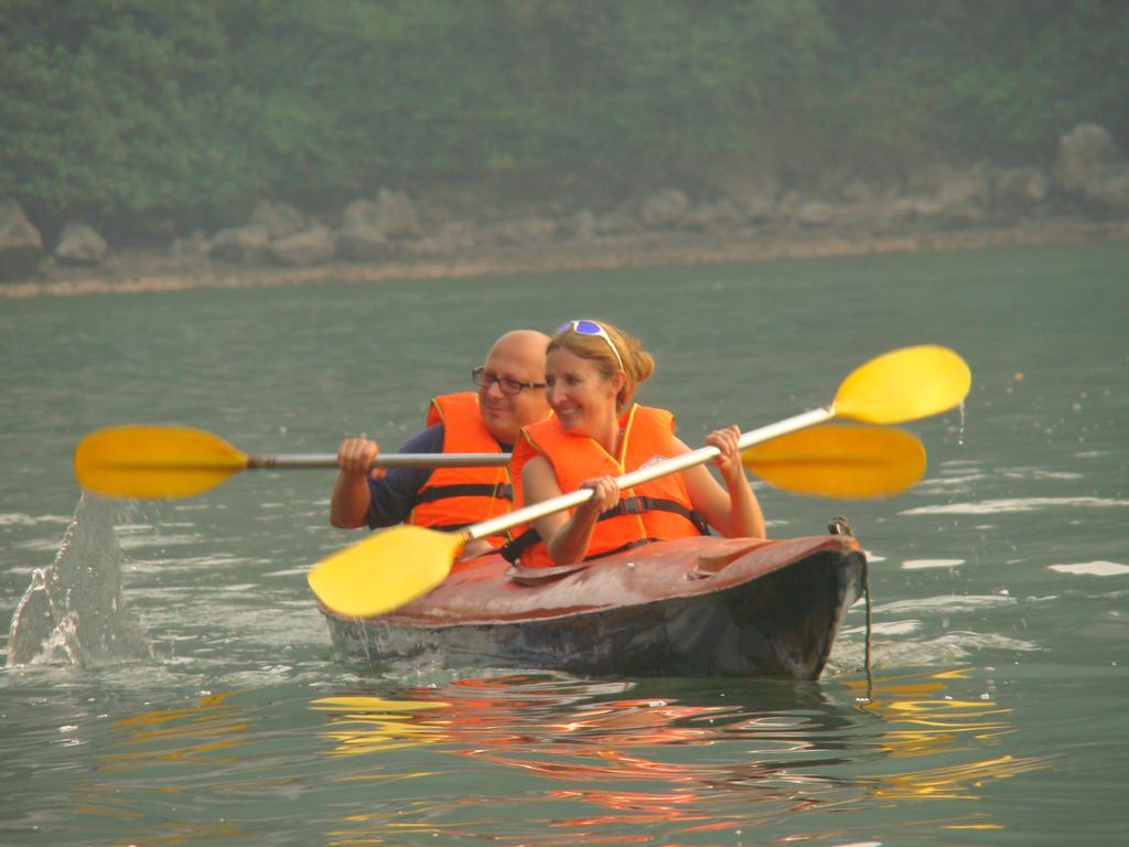 Hotel Garden Bay Premium Cruise Ha Long Esterno foto
